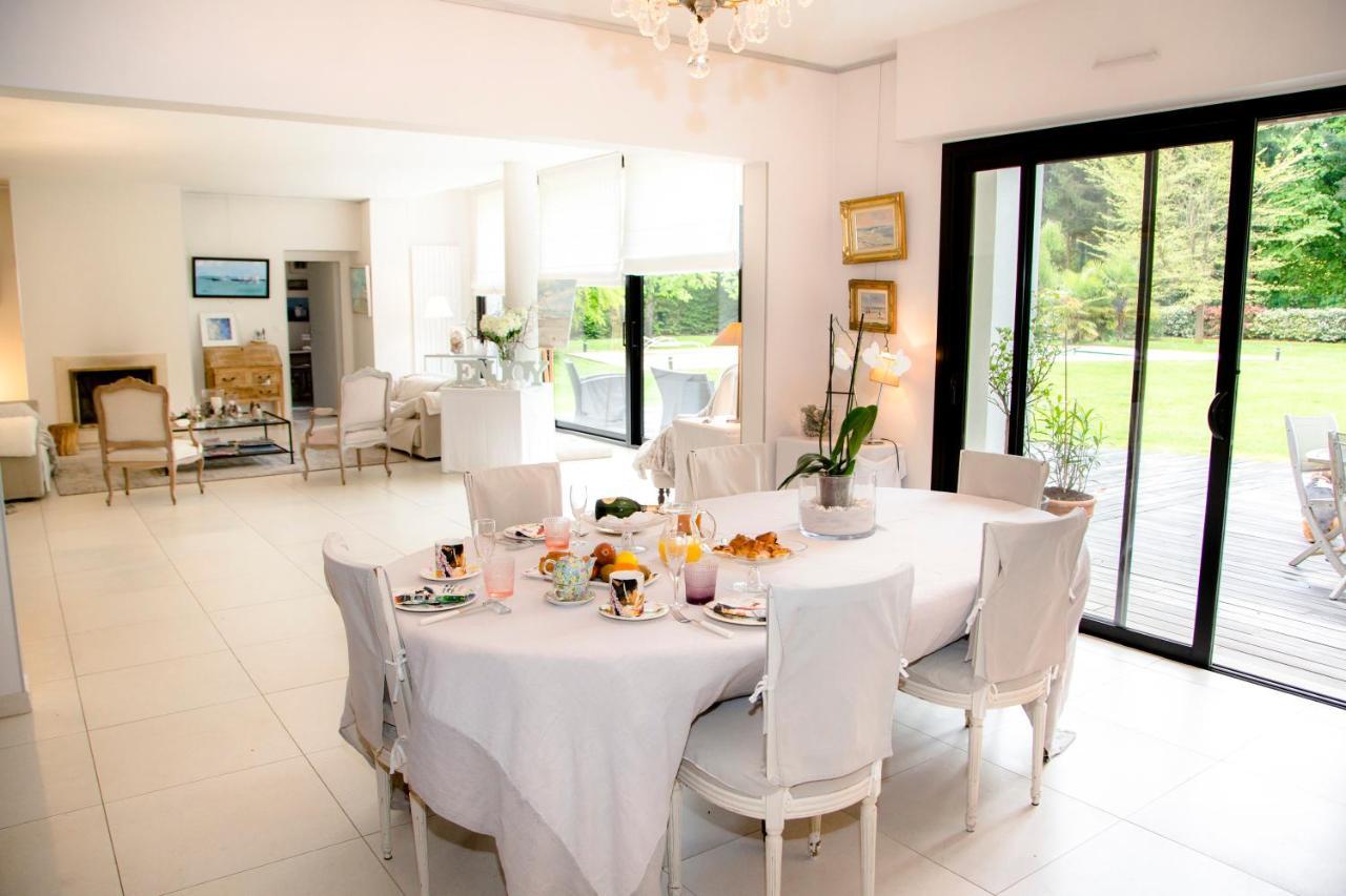Le Champ Du Renne Bed & Breakfast Le Mans Exterior photo